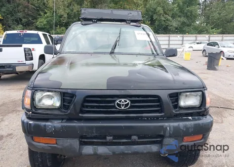 1995 Toyota Tacoma Xtracab Sr5 z USA, uszkodzony, nr VIN 4TAVN73K3SZ084757